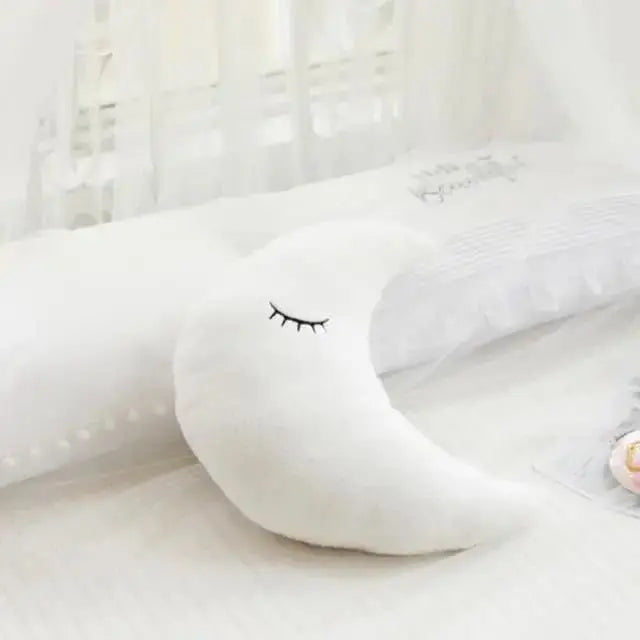 coussin lune bébé blanc